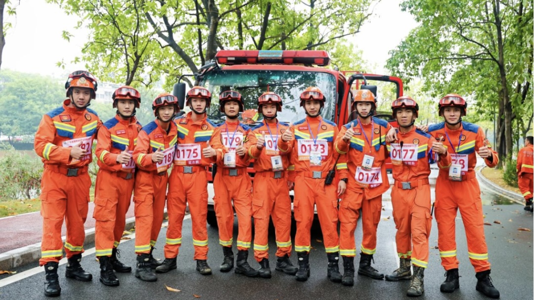 斩获三大奖项!遂溪县专业森林消防队在全省大比武中创佳绩4.png