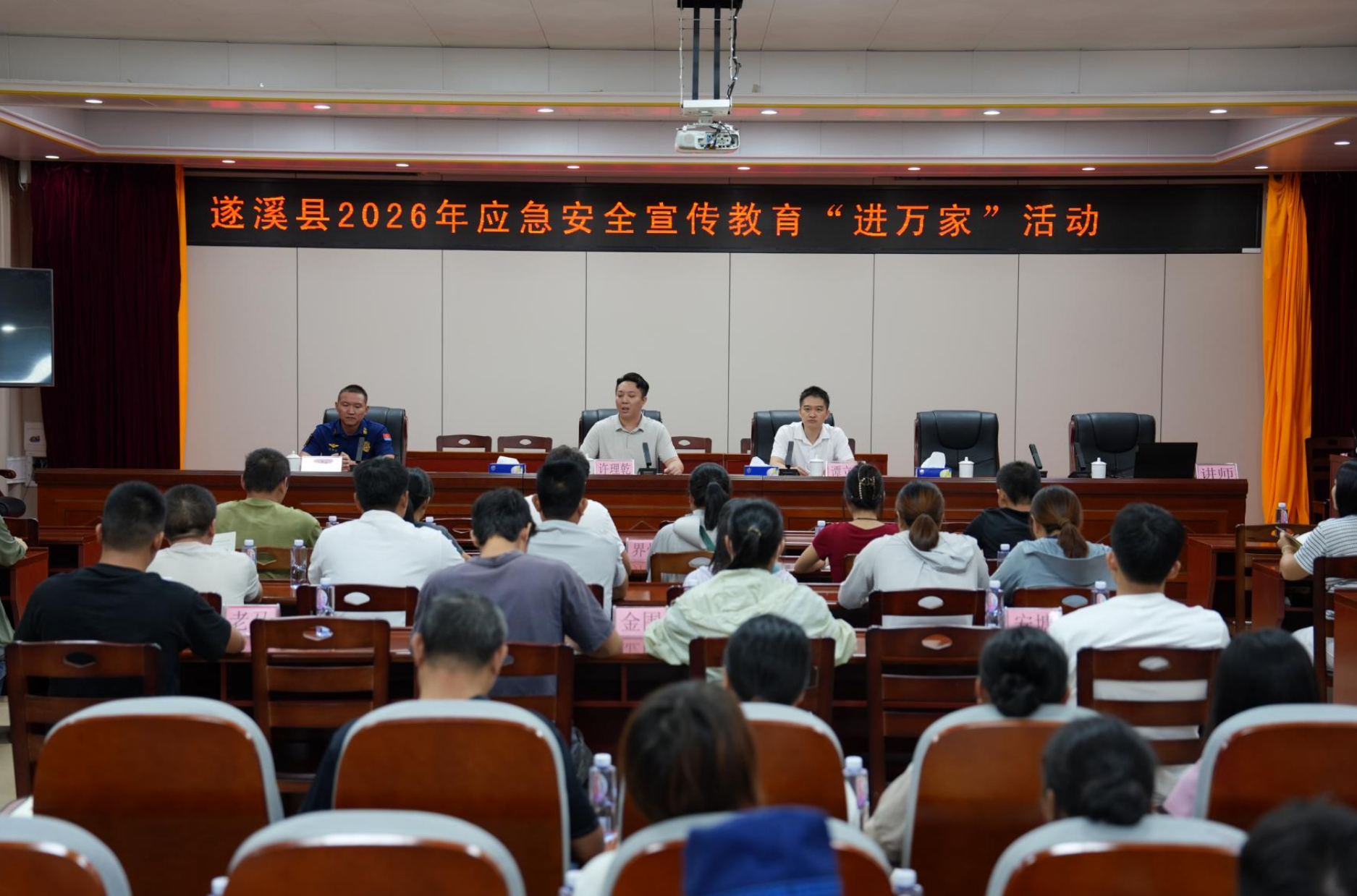 f40556d5-66cf-4405-8c7c-887f123c3fbb(4).png