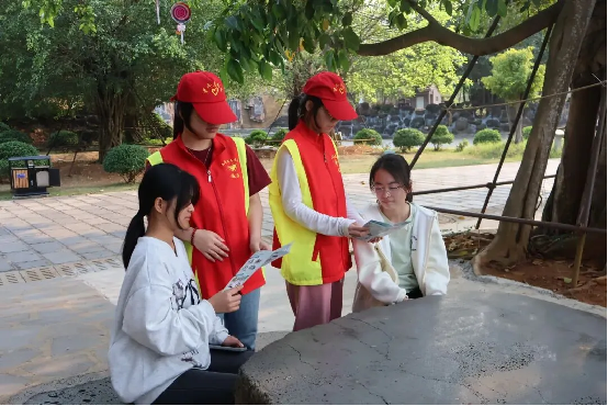 (此份为准)国庆假期文明旅游正面引导和反面曝光 文明旅游,共赴节日好风景152.png